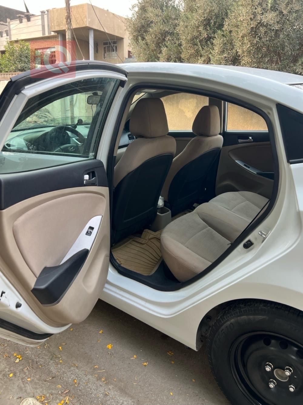 هیوندای ئەکسنت